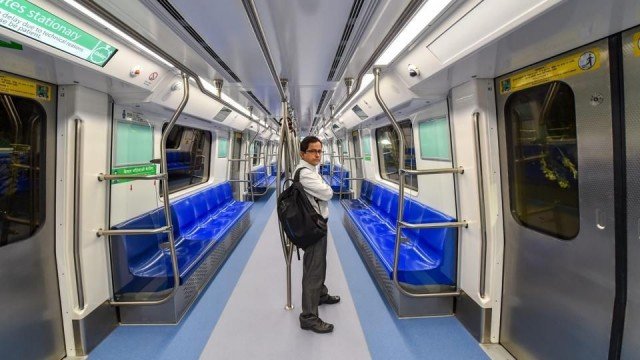 Taking Delhi Metro from East Delhi to South Delhi is a very BAD IDEA
